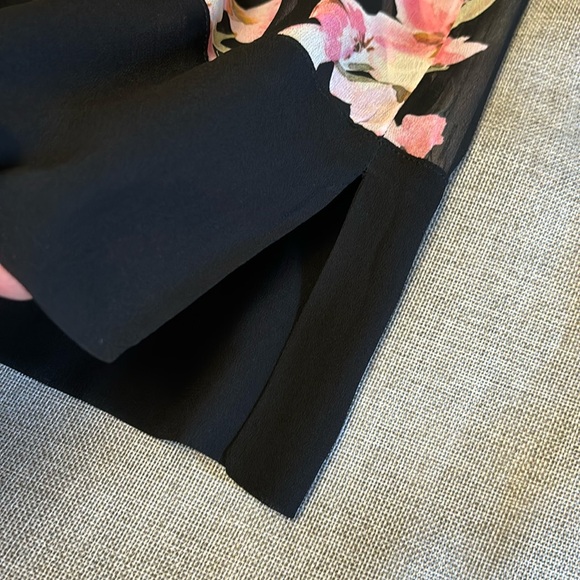 TWINSET Floral Sheer Top, Sz 42. - Picture 8 of 16